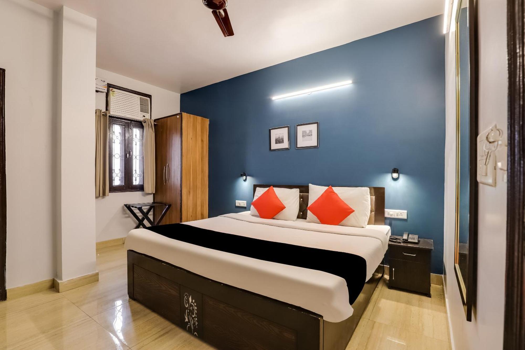 Collection O 71756 Hotel Silver Arrow Near Pacific Mall Tagore Garden Дели Экстерьер фото